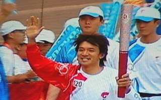 時間: 2008-05-02 09:48 PM
檔名: 957_6
大小: 23.45 KB
尺寸: 320x200px