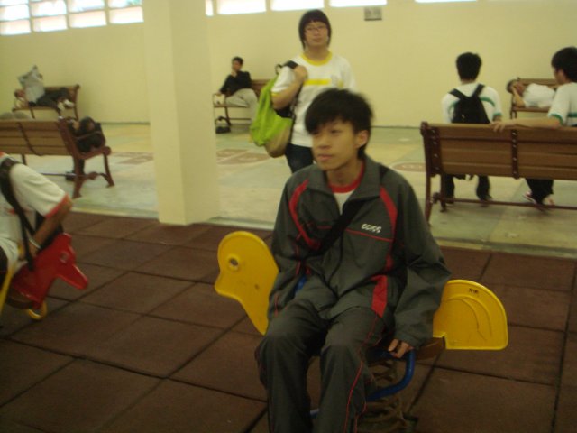ɶ: 2010-03-25 07:00 PM
ɦW: DSC03510
jp: 41.94 KB
ؤo: 640x480px