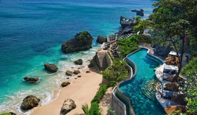 時間: 2023-11-21 10:08 AM 檔名: Bali - Resort & Spa 峇里島 — 度假天堂之地 大小: 72.59 KB 尺寸: 640x373px