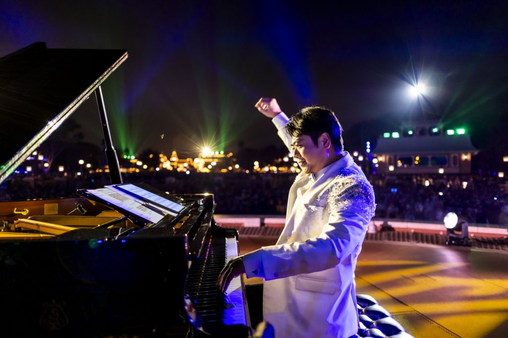 時間: 2024-01-29 10:16 AM 
檔名: HKDL_Disney Classic Live in Concert Presents Lang Lang_Event 
大小: 101.88 KB 
尺寸: 1024x682px