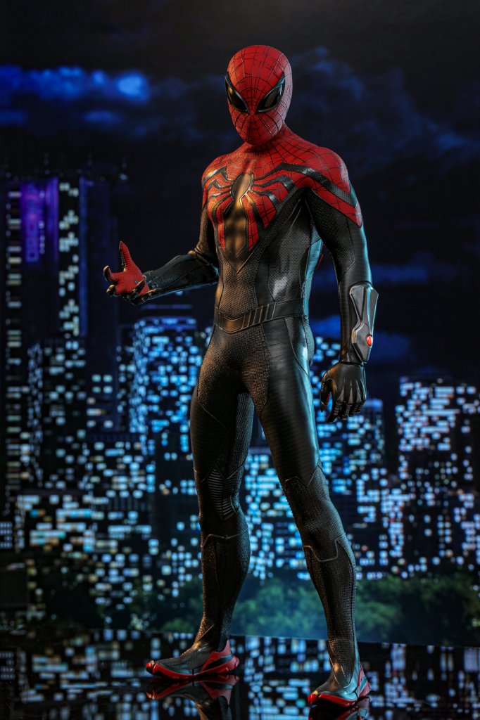 時間: 2024-02-20 02:37 AM 檔名: Hot Toys - MSM2 - Peter Parker (Superior Suit)_HR7 大小: 125.23 KB 尺寸: 682x1024px
