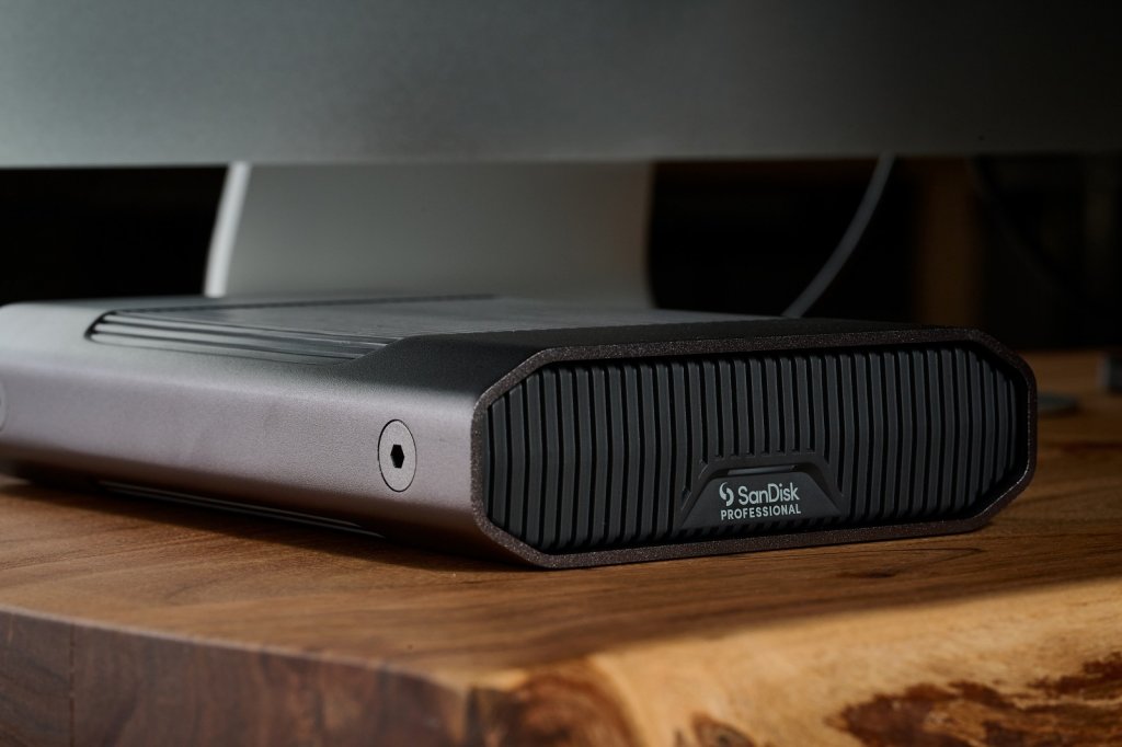 ɶ: 2025-03-17 08:59 PM 
ɦW: 05 26TB G-DRIVE® 
jp: 68.57 KB 
ؤo: 1024x682px