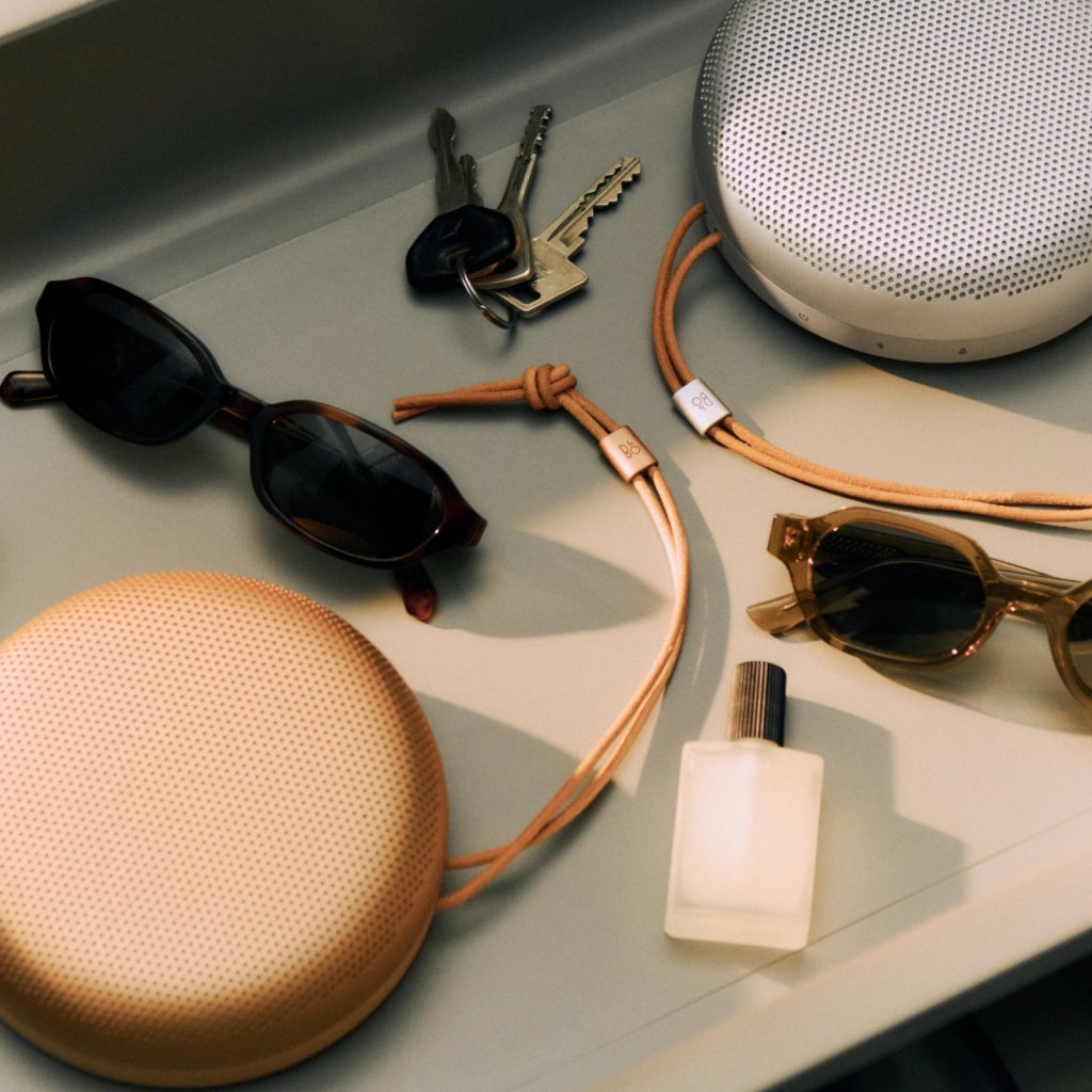 時間: 2025-05-08 10:56 PM
檔名: A1 of a kind 2025 Beosound A1 3rd Gen Digital EN 1920x1920 C
大小: 158.21 KB
尺寸: 1024x1024px