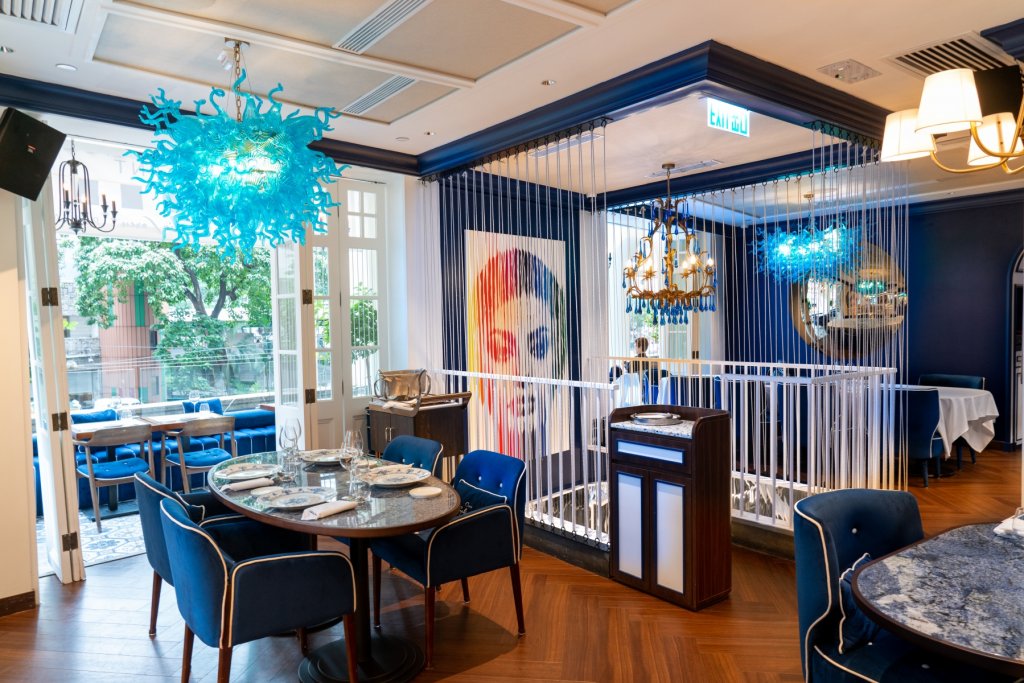 時間: 2025-05-25 04:34 AM
檔名: Low-res Casa Sophia Loren – Caprese Dining Room
大小: 176.05 KB
尺寸: 1024x683px